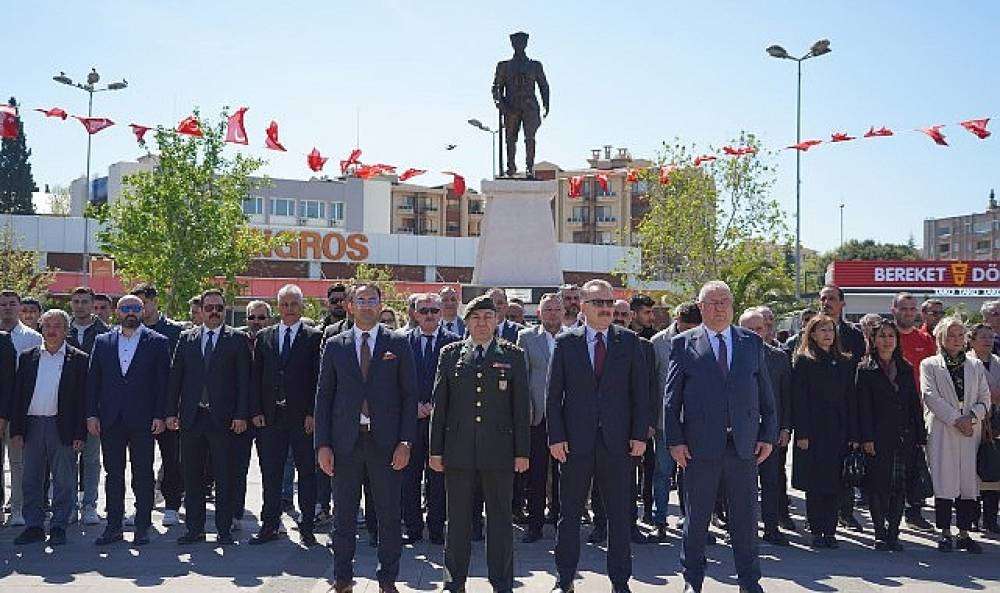 Ulu Önder Atatürk'ün Edremit'e gelişinin 91. Yılı coşkuyla kutlandı